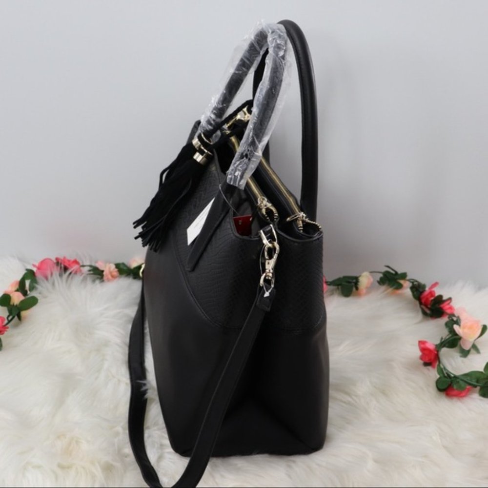 💎✨NEW✨💎 Crossbody Satchel - Picture 4 of 16